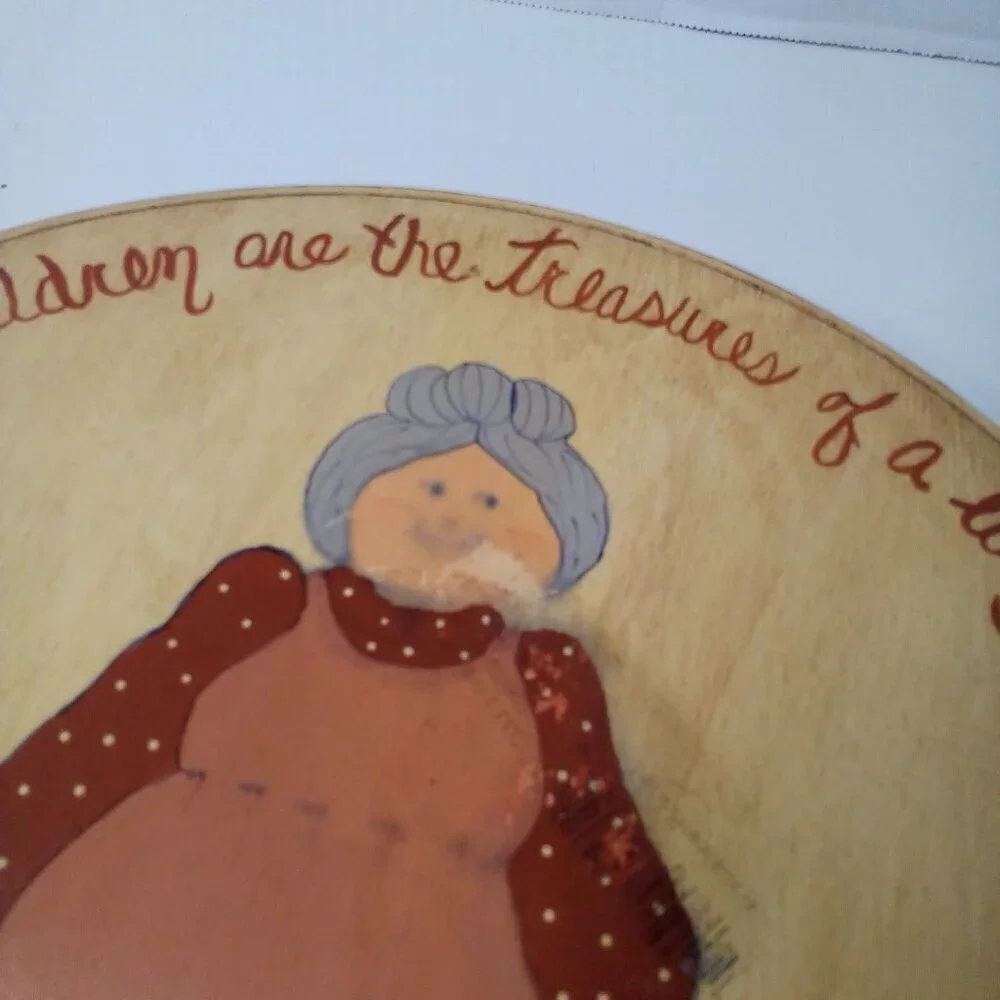 Vintage Round Cheese Box Painted Grandchildren Grandmother Cottagecore FLAW 10
